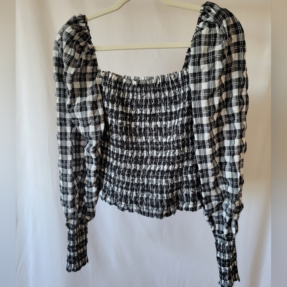 H&M smocked blouse - Picture 3 of 6
